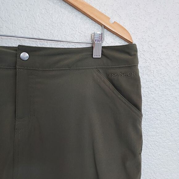 The North Face Olive Green Skort Size 12 - Picture 3 of 10
